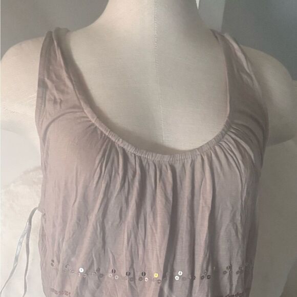 Kische Women’s Sleeveless Sequin Tank - Picture 1 of 6